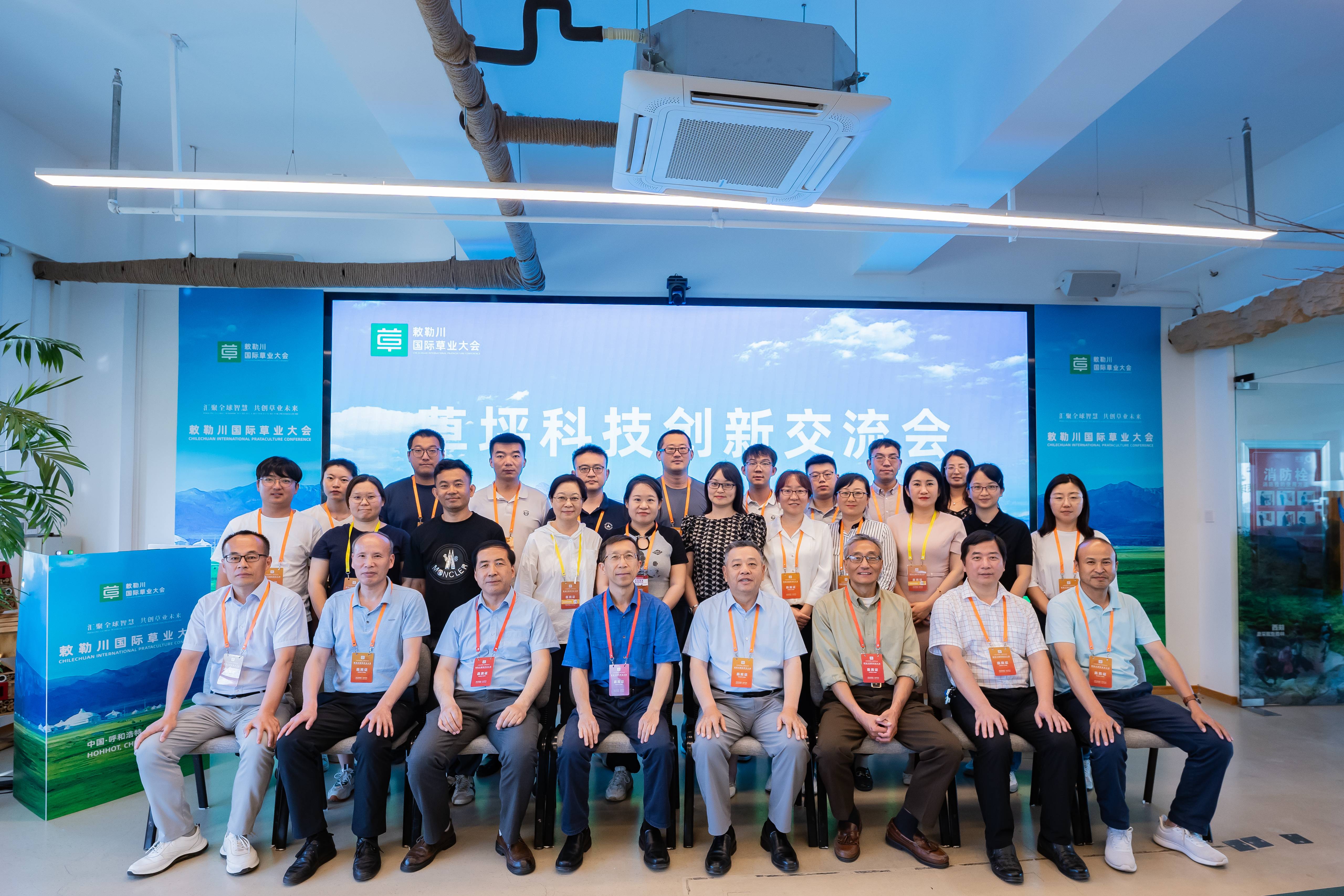 a4f929ab20dcf2e986db0851082bd55(1).jpg